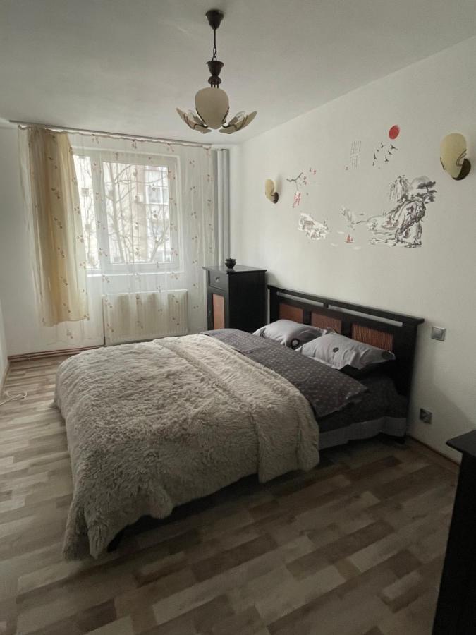 Titan Parc Home Bukares Bagian luar foto